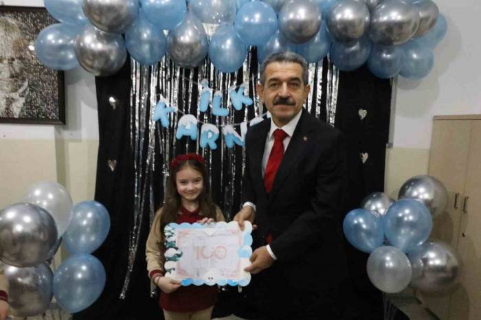 Kırklareli’de 55 Bin 120 Öğrenci Karne Aldı