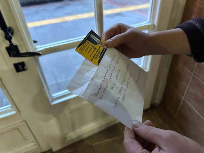 Muhtar Adayından Esnafa Siftah Parası