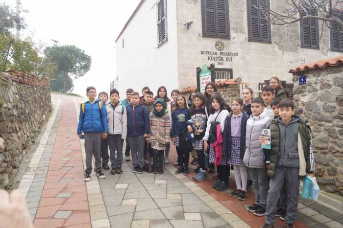 Kuyucak Belediyesi Kültür Evi Kent Müzesi Yüzlerce Öğrenciyi Ağırlıyor