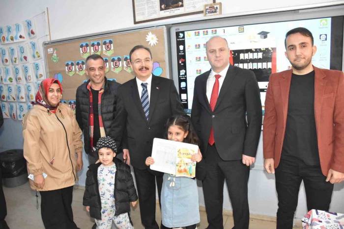 Siirt’te Öğrencilerin Karne Heyecanı