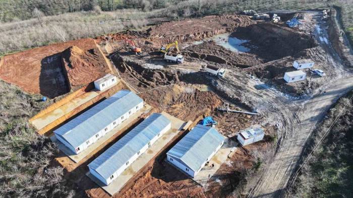 Akçakoca Devlet Hastanesi İnşaatında Çalışmalar Sürüyor