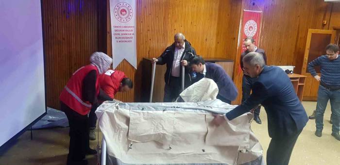 Kızılay’dan Çadır Kurma Eğitimi
