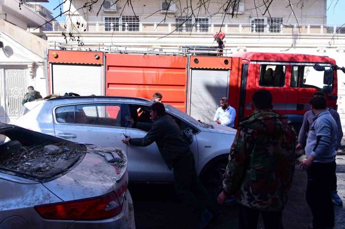 İsrail, Suriye’de İran Devrim Muhafızları Ordusunu Hedef Aldı: 4 Ölü