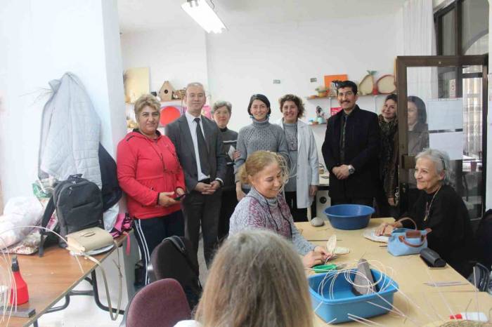Kaymakam Maslak Halk Eğitim Merkezi’ndeki Çalışmaları İnceledi