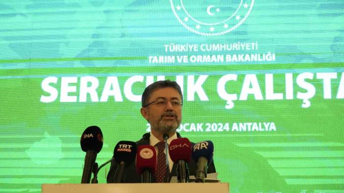 Bakan Yumaklı: "Seracılığın Yüzde 40’ı Kayıt Altında Değil"
