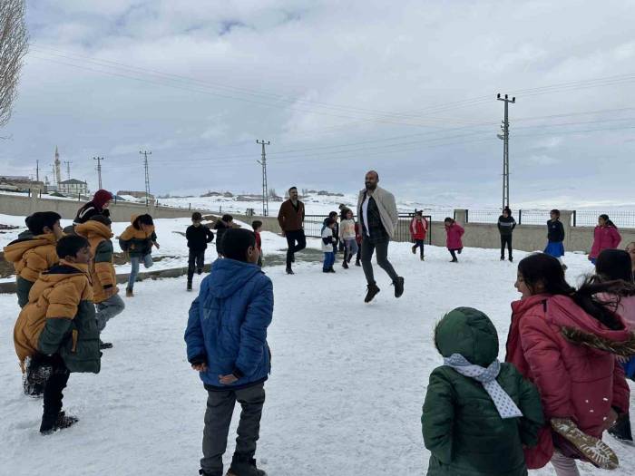 Ağrı’da Öğrenciler "dönem Sonu Faaliyet Haftası"nda Hem Eğlendi Hem Öğrendi