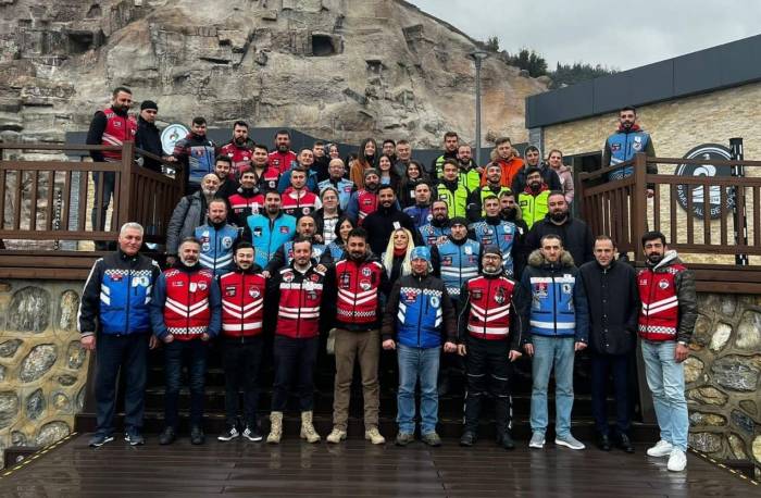 Motosikletli Kuryelerden Çağrı; “Artık Ölmek İstemiyoruz”