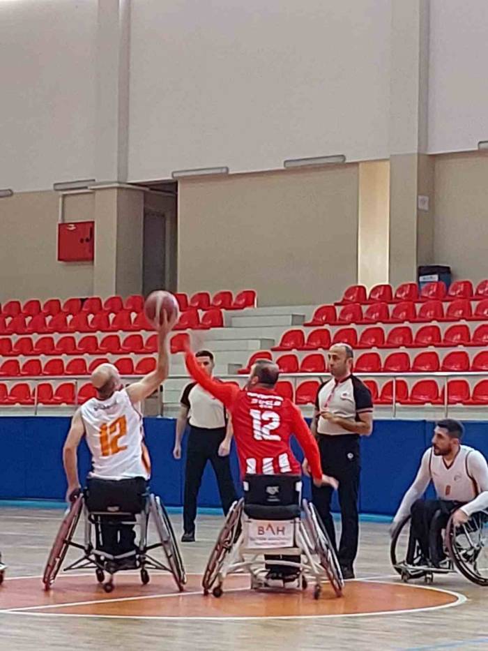 Kayseri Besk Tekerlekli Sandalye Takımı Sonunu Getiremedi