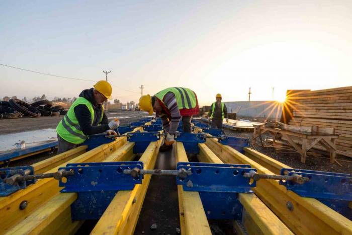 İzsu’dan ’geleceğe Miras’ Sloganıyla 28 Milyarlık Toplu Açılış Ve Temel Atma Töreni