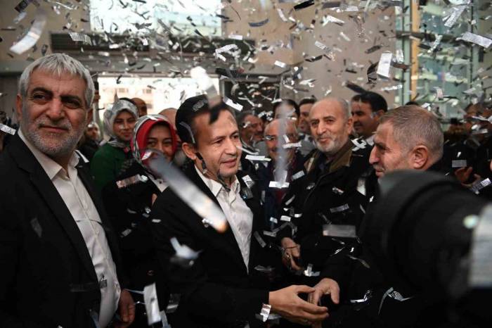 Tuzla’da Şadi Yazıcı Sevinci