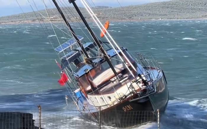 Ayvalık’ta Saatte 80 Kilometre Hızla Esen Poyraz Etkili Oldu