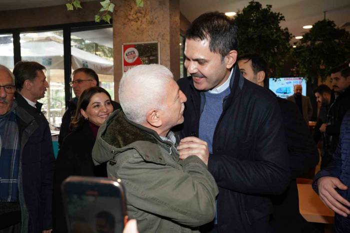 Murat Kurum’a Bahçelievler Belediyesi Sosyal Tesisleri’nde Vatandaşlardan Yoğun İlgi