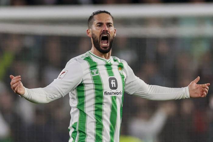 Isco, Real Betis’te Kendini Buldu