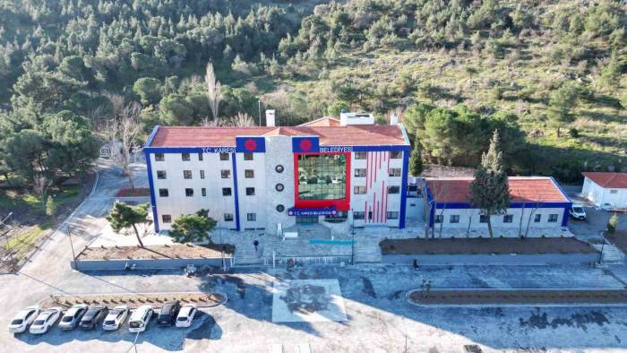 Karesi Belediyesi Yeni Binasına Taşındı