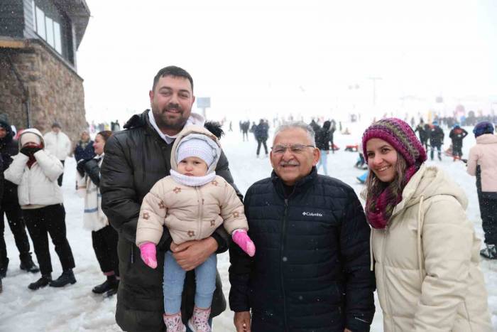 Başkan Büyükkılıç: "Erciyes’te Ziyaretçi Sayısını Yüzde 40 Artırdık"