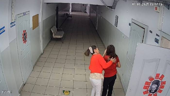 Öğrencisini Heimlich Manevrası İle Kurtaran Öğretmen O Anları Anlattı