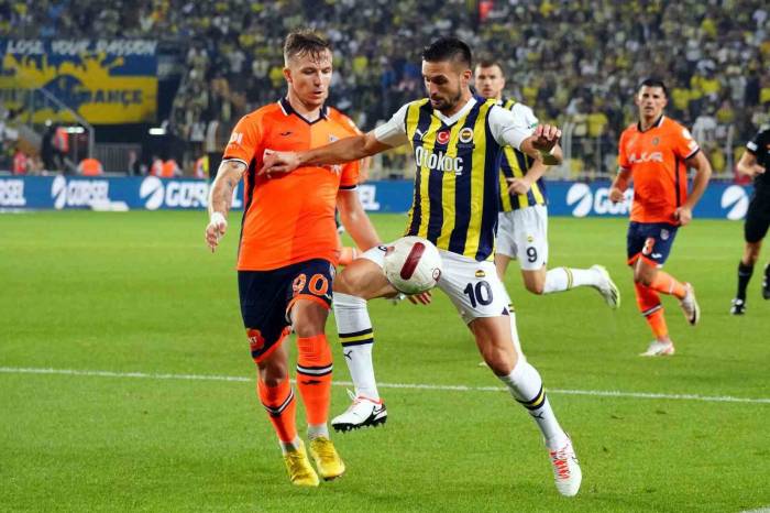 Başakşehir İle Fenerbahçe 32. Randevuda