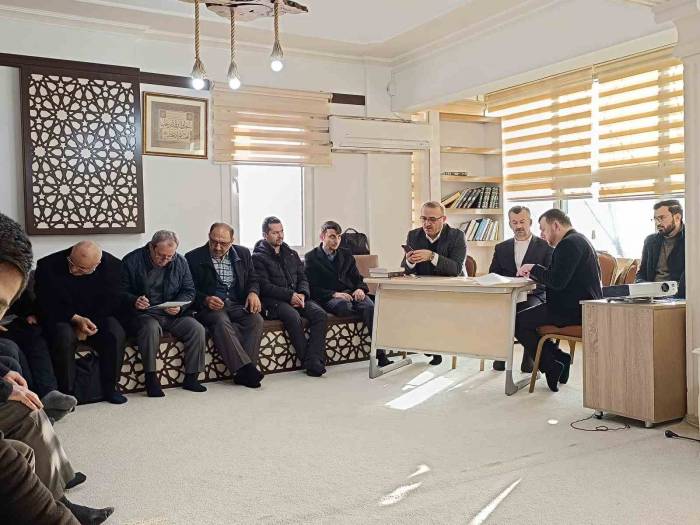 Din Görevlileri Bir Araya Geldi