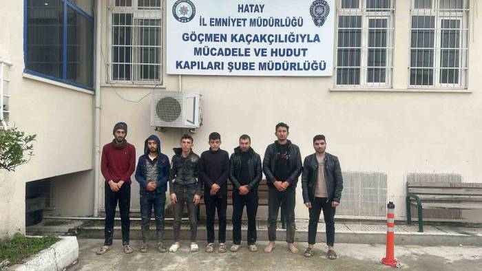Yurda Kaçak Yollarla Giren Göçmen Şahıslar Polis Ekipleri Tarafından Yakalandı