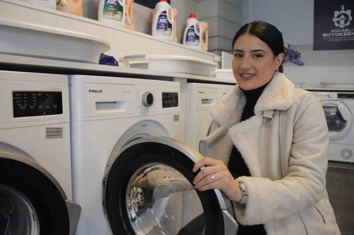 Öğrencilerin Çamaşır Yıkama Derdine Son