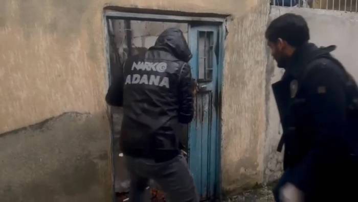 Torbacı Uyuşturucuları Yatağın İçerisine Gizlemiş