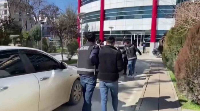 Piyasaya Sahte Para Sürmeye Çalışan Çete Yakalandı