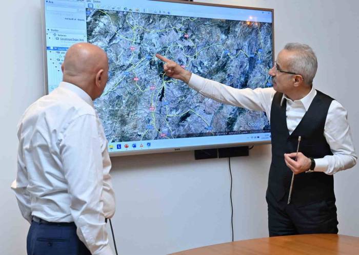 Bakan Uraloğlu, Cumhur İttifakı Abb Başkan Adayı Altınok İle Başkent Ulaşımını Masaya Yatırdı