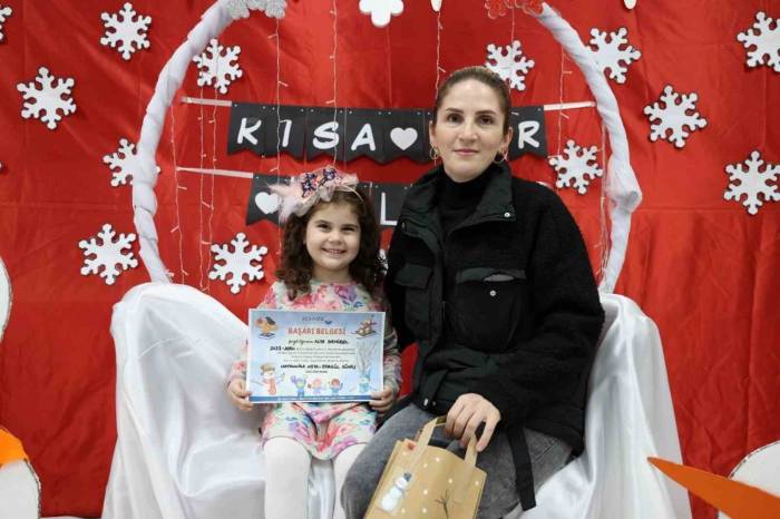 İlk Karneleri Ko-mek’ten