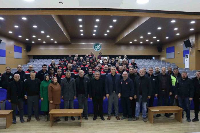 Cumayeri Belediyesi’nde En Düşük İşçi Maaşı 30 Bin Lira Oldu