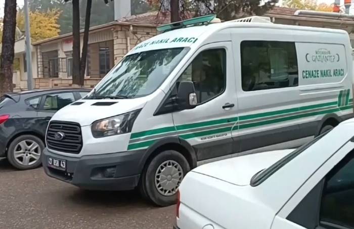 Park Yeri Tartışmasında Bıçaklanan Genç Kurtarılamadı