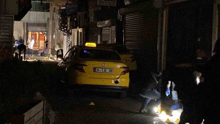 Sarıyer’de Gece Kulübünde Silahlı Çatışma: 2’si Polis 5 Yaralı