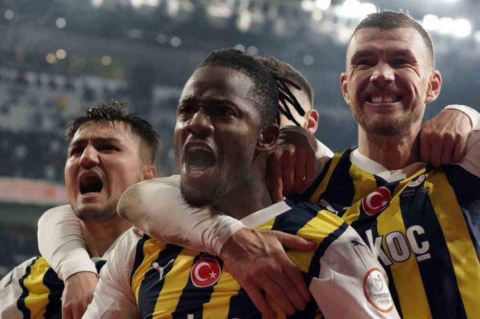 Trendyol Süper Lig: Rams Başakşehir: 0 - Fenerbahçe: 1 (Maç Sonucu)