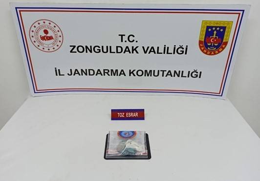 Zonguldak’ta Çok Sayıda Uyuşturucu Hap Ele Geçirildi