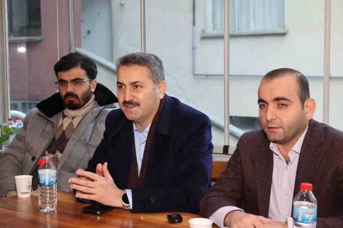 Başkan Eroğlu; “Esnafımızla Şehre Yön Veriyoruz”