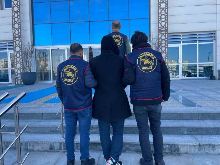 Çanakkale’de 10 Hırsızlık Olayının Şüphelisi Jandarma Tarafından Yakalandı