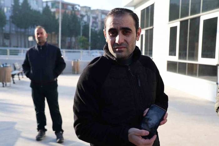 İzmir’de Yeğeni Katledilen Amca: “12 Yaşındaki Çocuğu Hangi Vicdan Öldürebilir Ki”