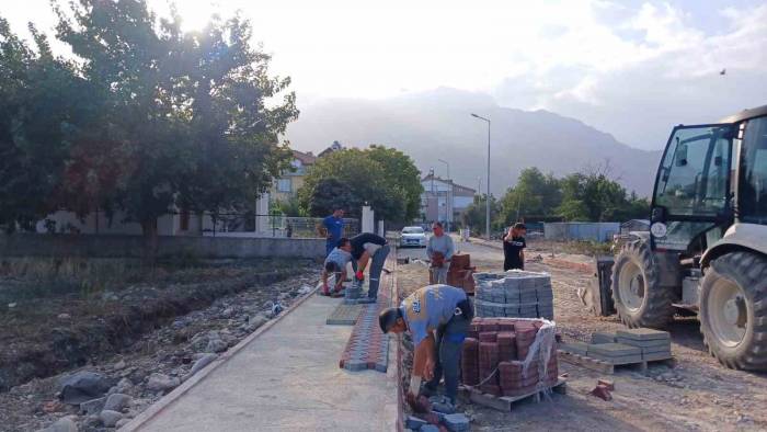 Arslanbucak Mahallesi’nde 2 Sokakta Altyapı Çalışmaları Tamamlandı