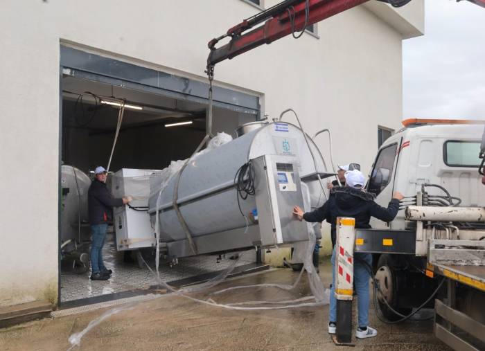 Yüzde 50 Hibeli Soğuk Süt Tankı