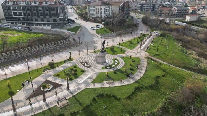 Seyir Terasları Bandırma’nın Sembol Yapıları Oldu