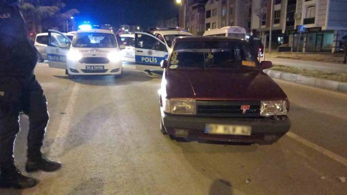 Tekirdağ’da Aksiyon Dolu Kovalamaca Kazayla Bitti: Neden Kaçtın Sorusuna, “Ehliyetim Yoktu” Dedi