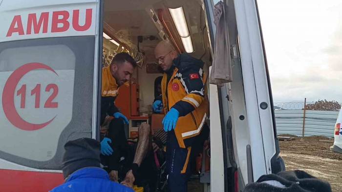 Tuzla’da Villa İnşaatında Toprak Kayması: Mahsur Kalan İşçi Kurtarıldı