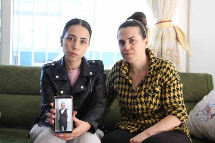 Deprem Sonrası Aylarca Evden Çıkmayan Adam Sırra Kadem Bastı