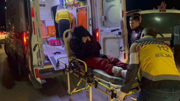 Boşandığı Eski Eşini İş Çıkışında Bıçakladı