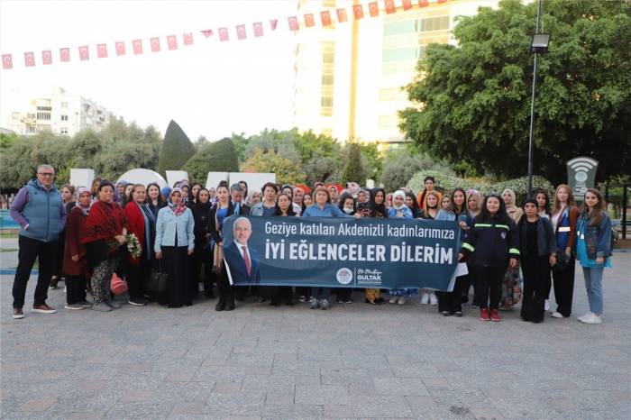 Başkan Gültak: "Akdeniz’i Hep Birlikte Mersin’in Marka İlçesi Haline Getireceğiz"