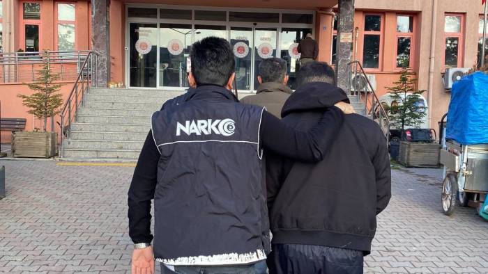 Karabük’te Uyuşturucu Operasyonu: 2 Gözaltı
