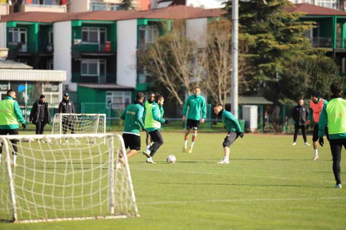 Kocaelispor, Adanaspor Maçı Hazırlıklarını Sürdürüyor