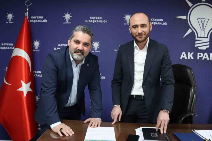 Fatih Üzüm: "Tüm Belediyeleri Kazanmak En Büyük Hedefimiz"