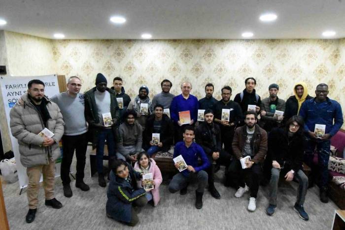 Ervak Başkanı Güzel, Uluslararası Öğrenci Grupları İle Söyleşi Yaptı