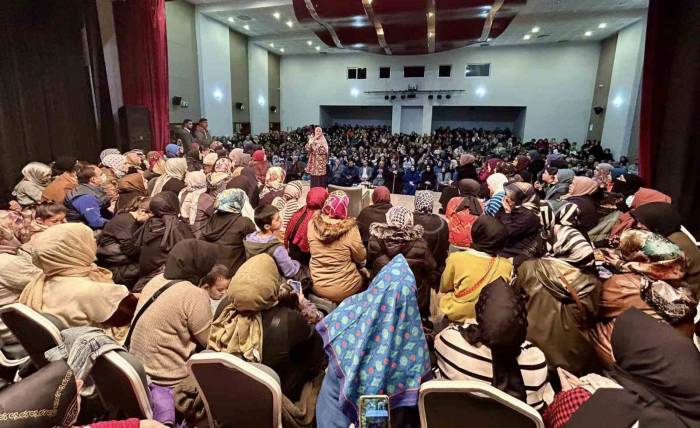 Saliha Erdim’e İlgi