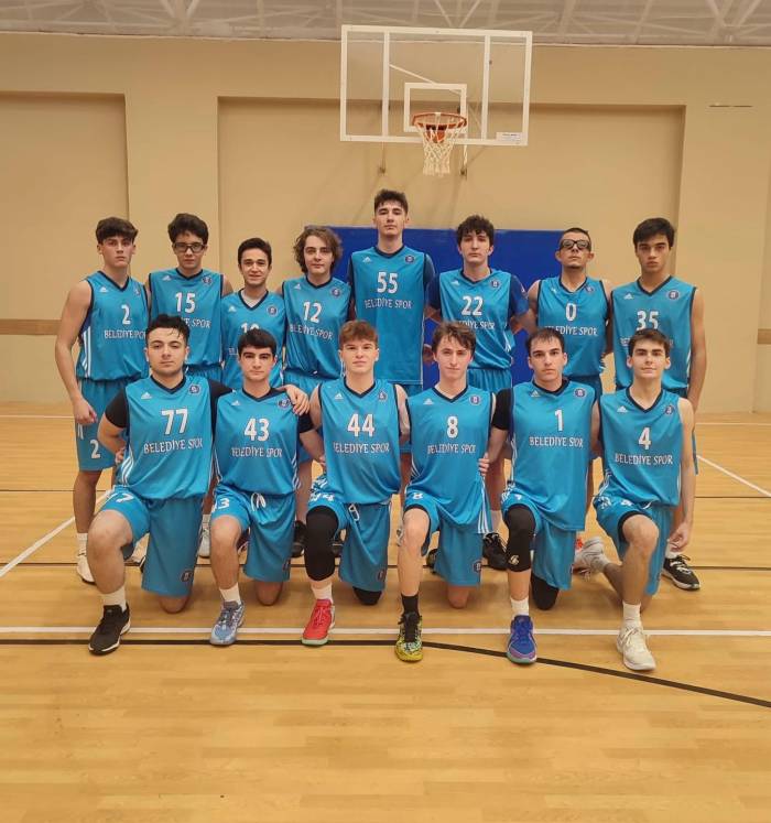 Kütahya’da U16 Ve U18 Basketbol Takımlarından Önemli Başarı